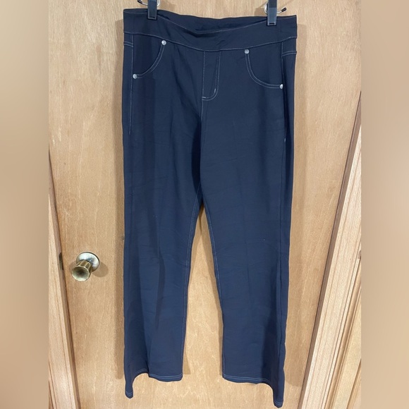 ATHLETA-Bettona Stretch/Travel Pants Pull On Stretchy Size medium - Picture 3 of 6